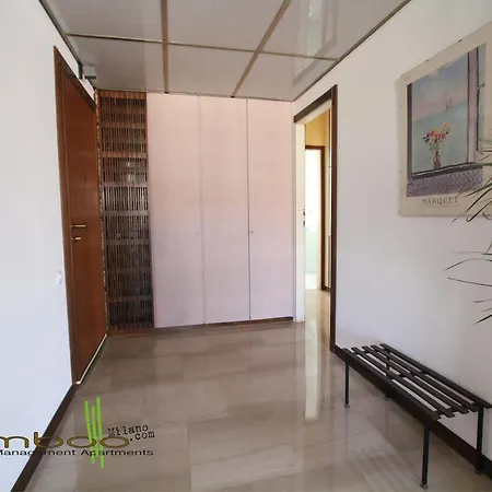 Bam 5 Apartment Milan